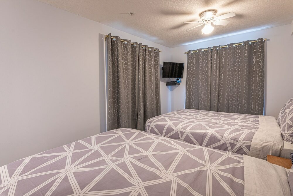 Фото 4 Bedrooms Suite - Group of Families