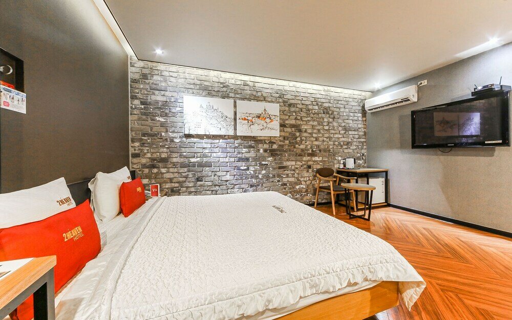 Фото Busan Deokcheon 2heaven