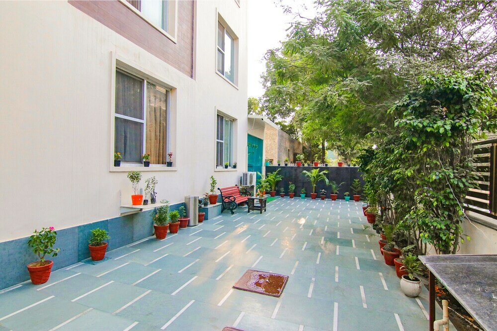 Фото Fabhotel Rivlet Inn