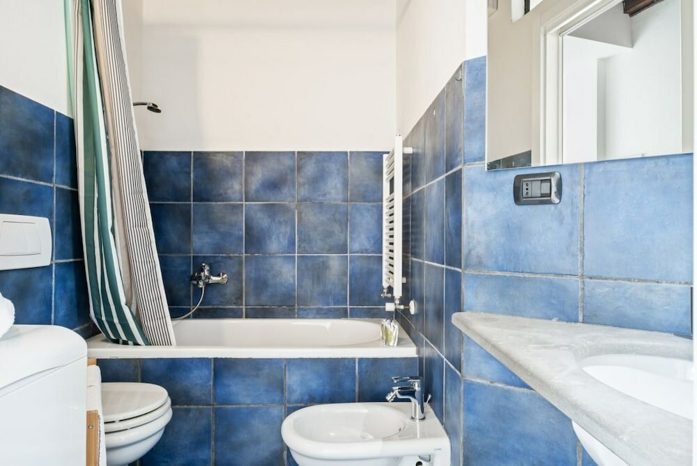 Фото Piazza dei Tribunali Apartment