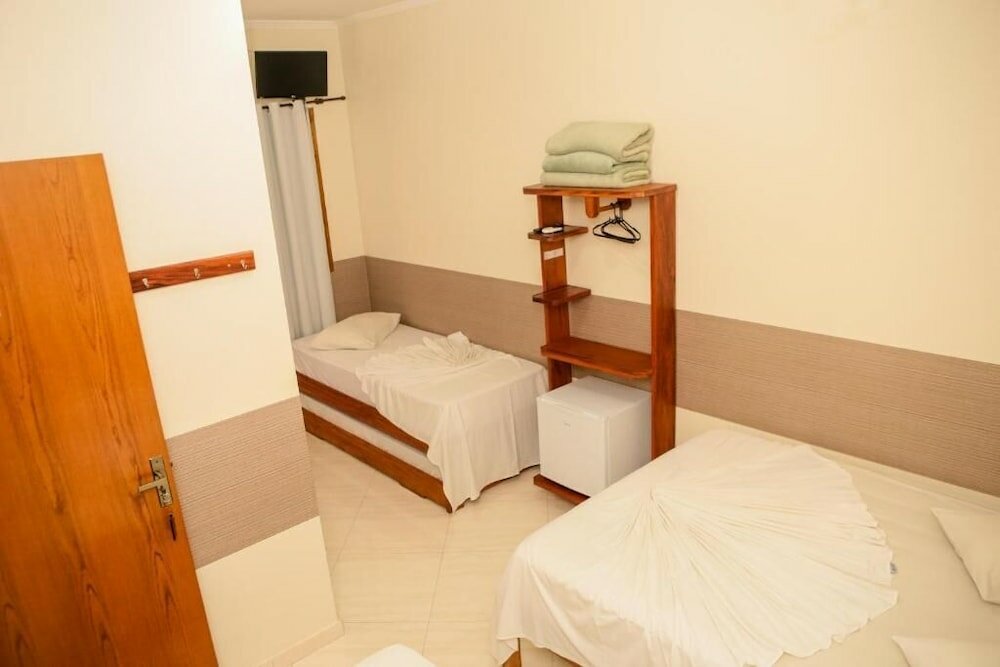 Фото Hotel e Pousada Santa Cruz