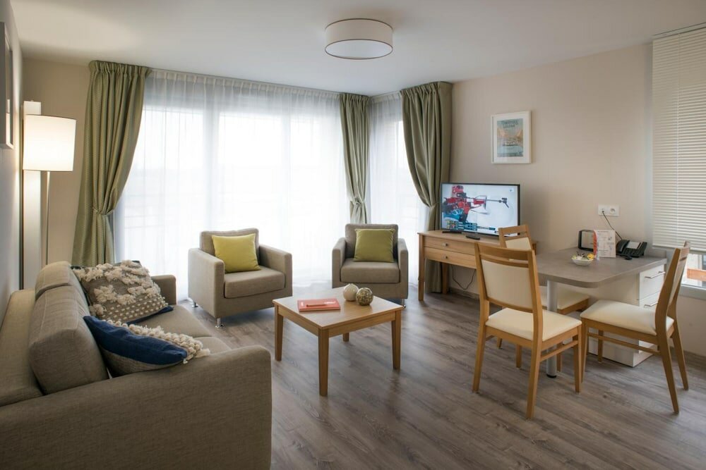 Фото Résidence Domitys L'Aigrette Bleue