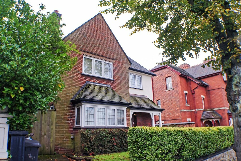 Фото Oyo Wayside Hotel