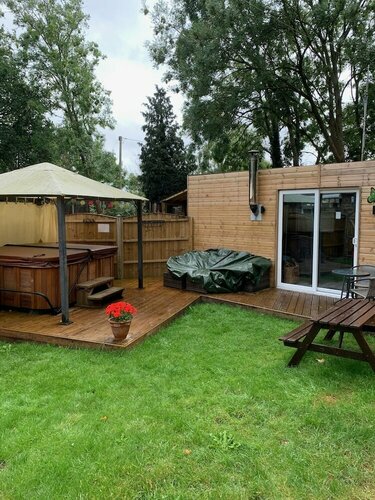 Гостиница BedrockLodge Buisness Centre HolidayLets