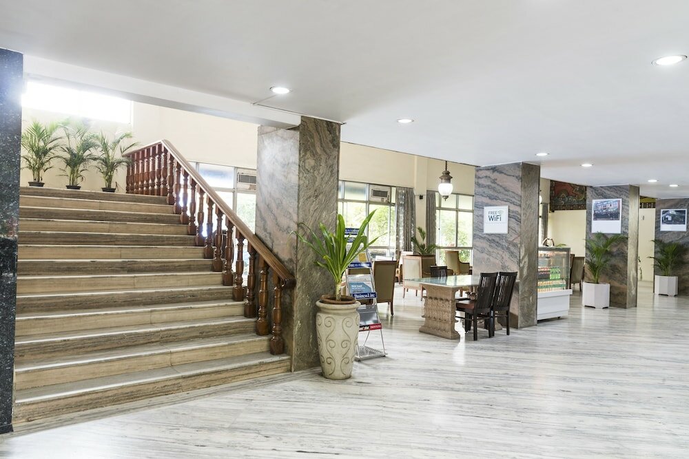 Фото Hotel Woodlands