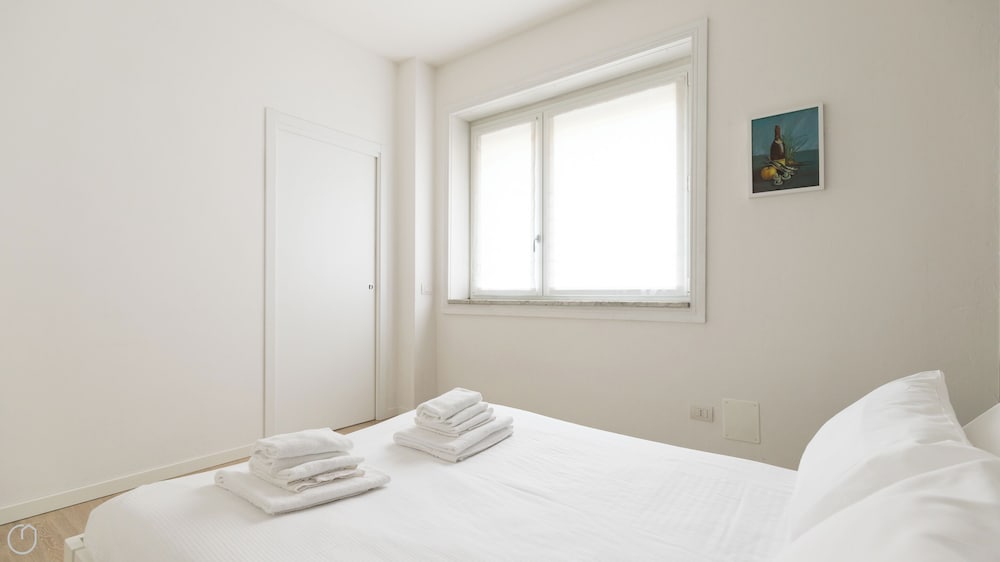 Фото Italianway - Spontini 10