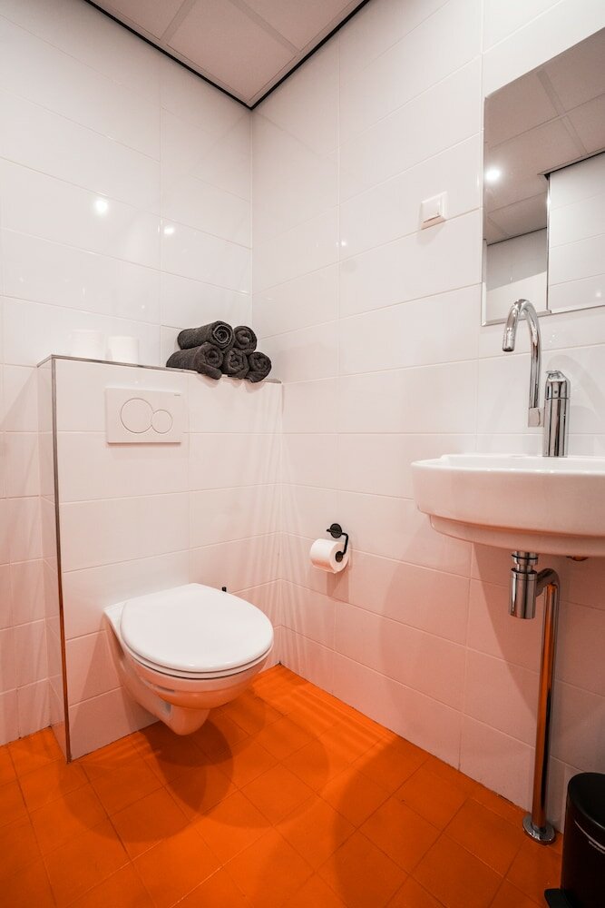 Фото Neon Nights