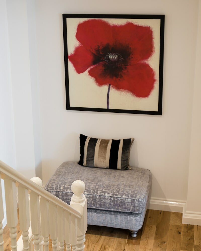 Фото The Oxford Street Retreat - Modern 3bdr in 2 Apartments