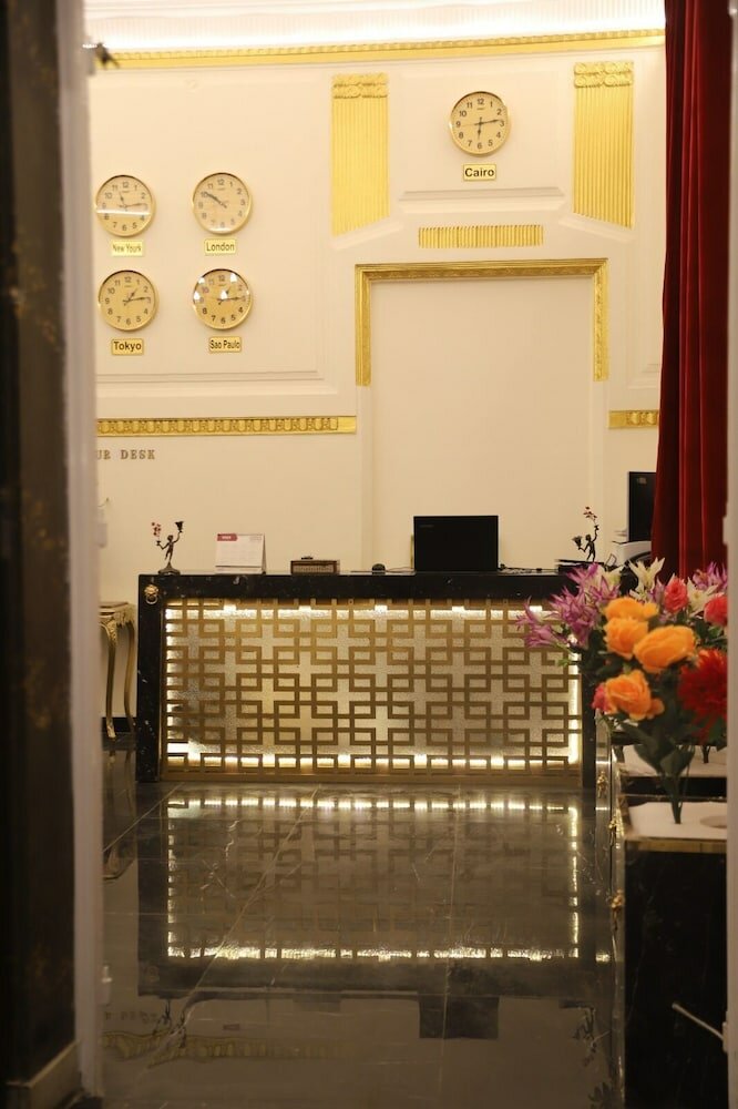 Фото Palace Court