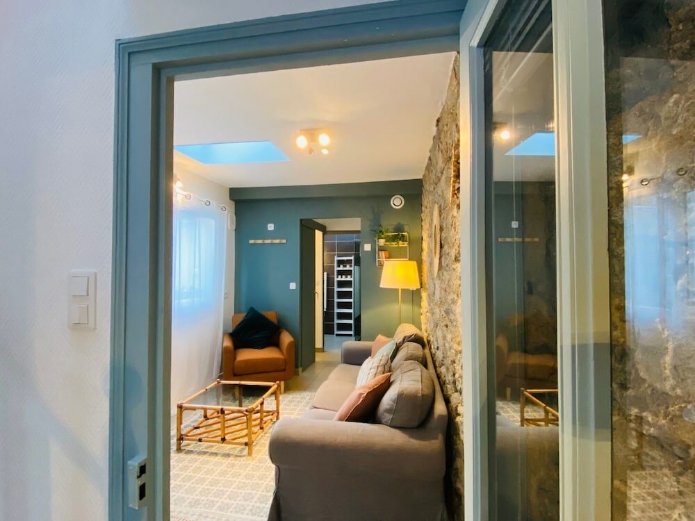 Фото Hôtel Saint-Michel