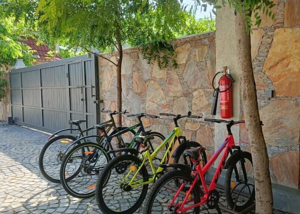 Фото Sarasiruham Resort Private Pool Villa