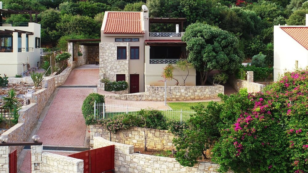 Фото Okeanides Villas