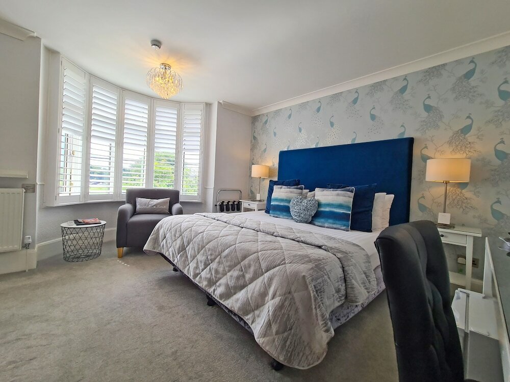 Фото Harriet House B&b