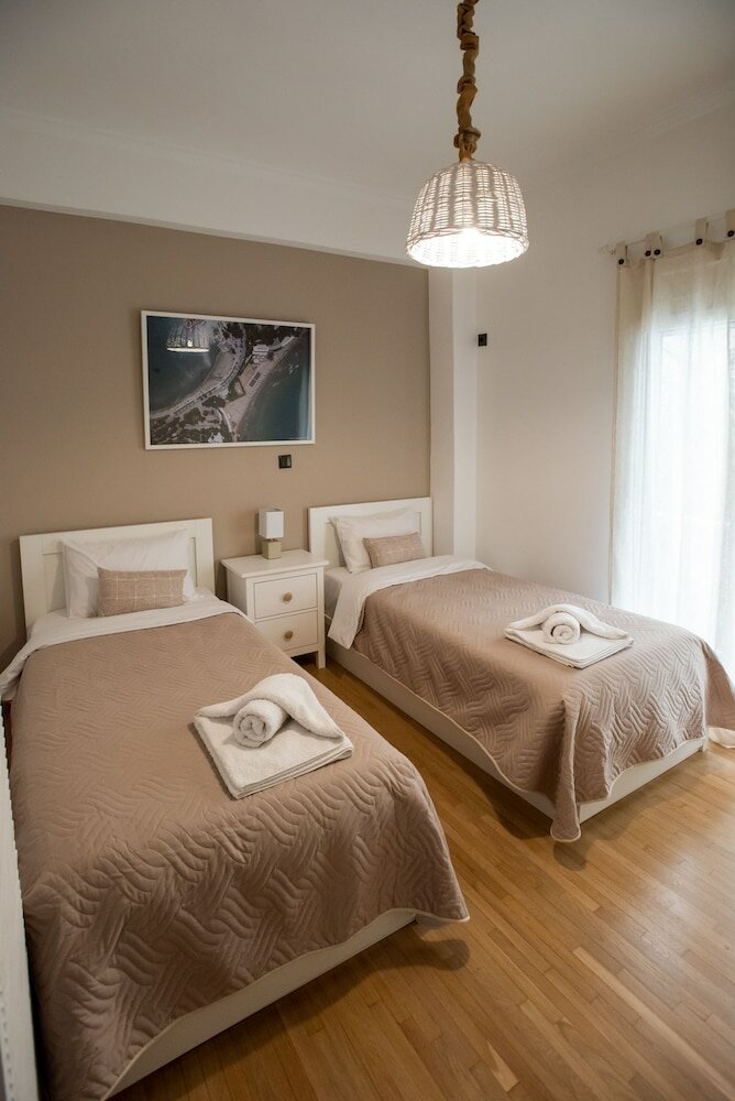 Фото Bue Ark Loving Athens