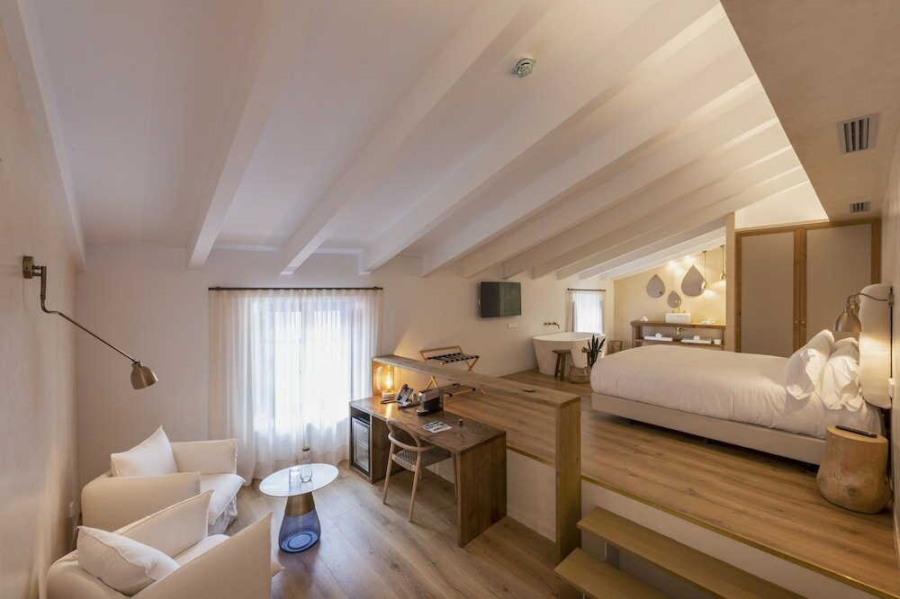 Фото Бутик-отель Palau Macelli