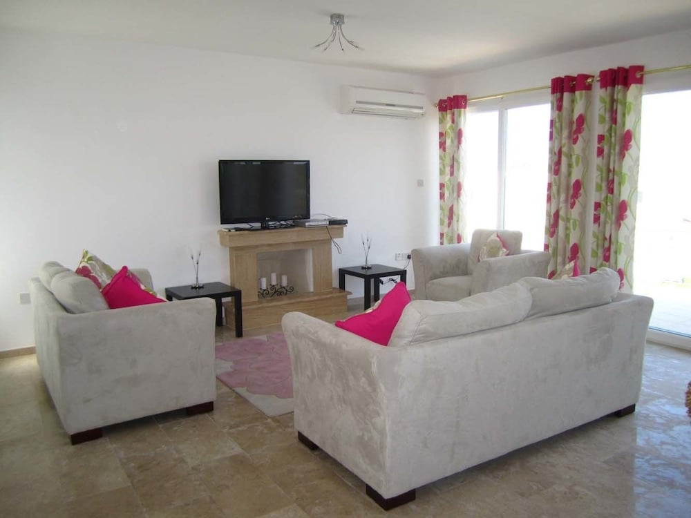 Фото Villa Palm View by Amy Villas