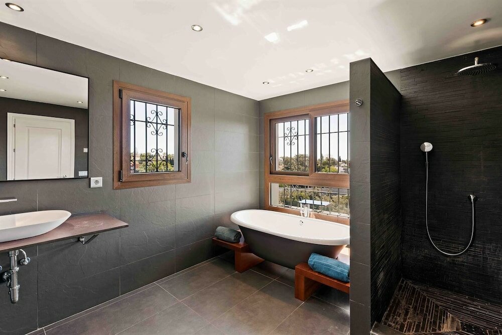 Фото Great Villa Very Close to Best Beach