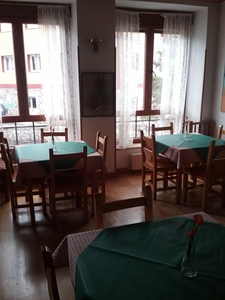 Фото Hotel Valle de Lago