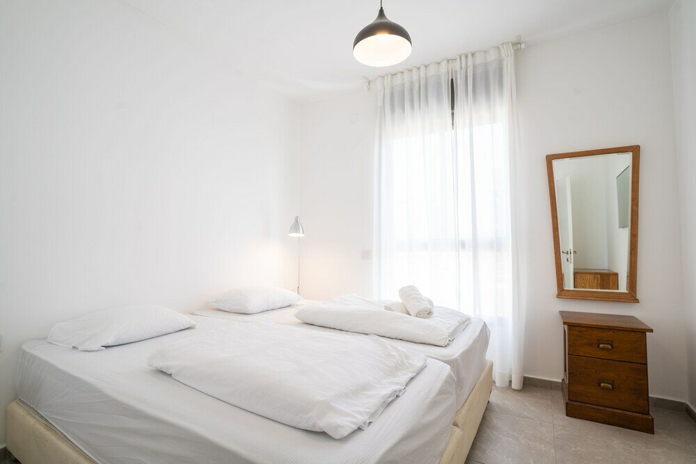 Фото Alloro First Line To The Beach