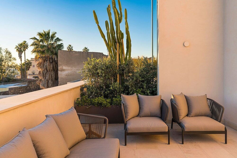 Фото Byssus Suites