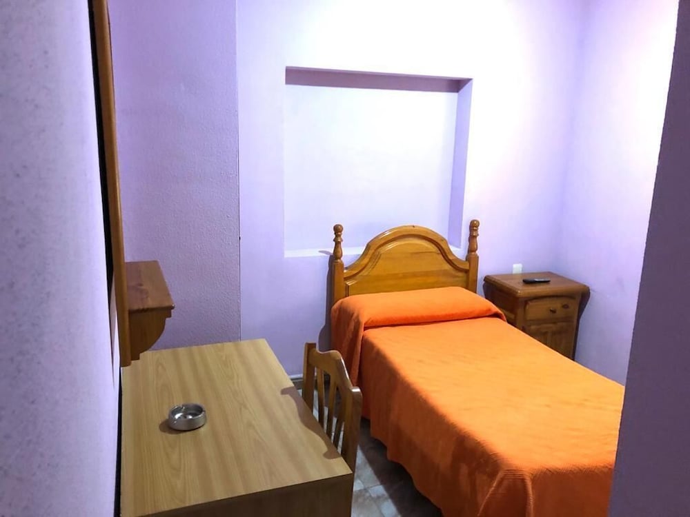 Фото Hostal Hermanos Sánchez