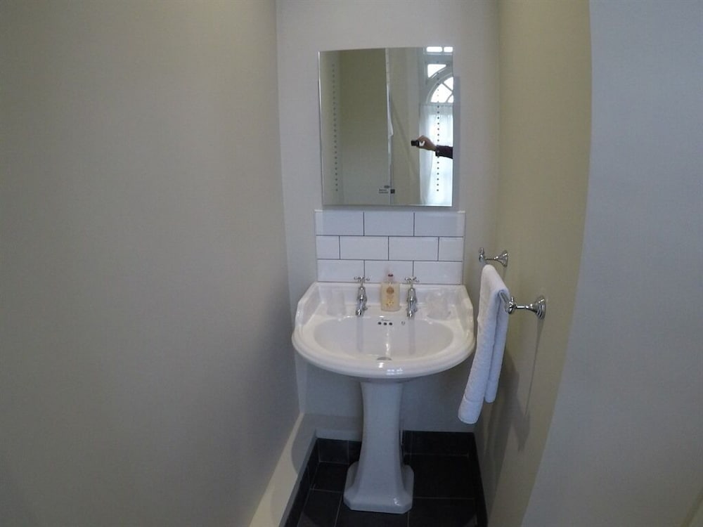 Фото The Bear Marlborough