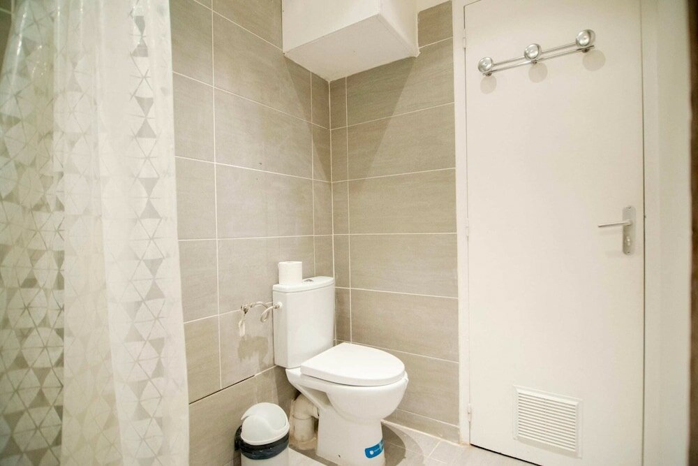 Фото Bright and Spacious Notting Hill Nest