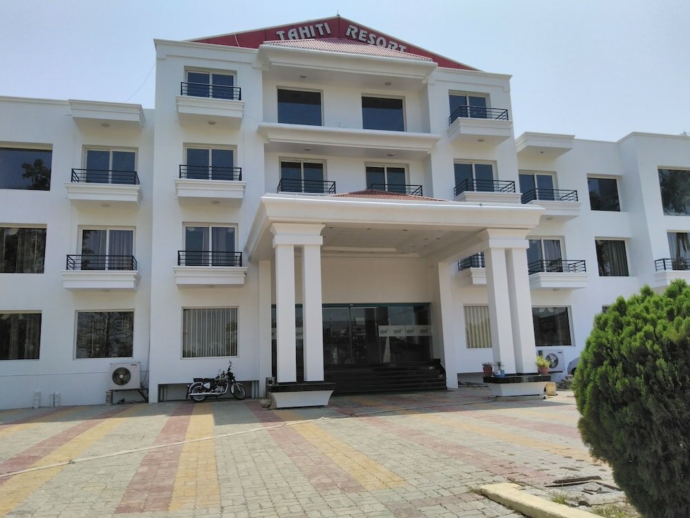 Фото отеля 1