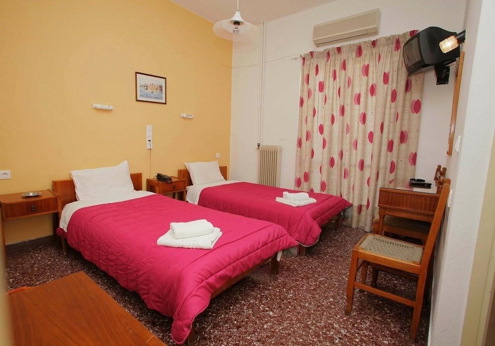 Фото Evans Hotel