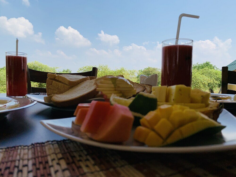 Фото Thihawa Eco Huts Yala