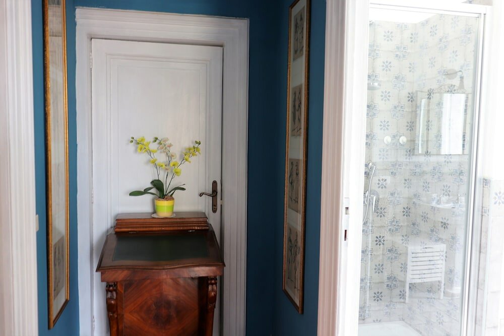 Фото Trevi palazzo storico B&b La Suite Blu