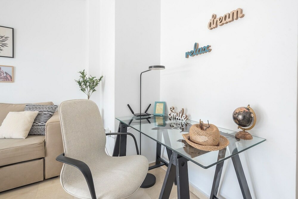 Фото Live AS A Greek in Athena