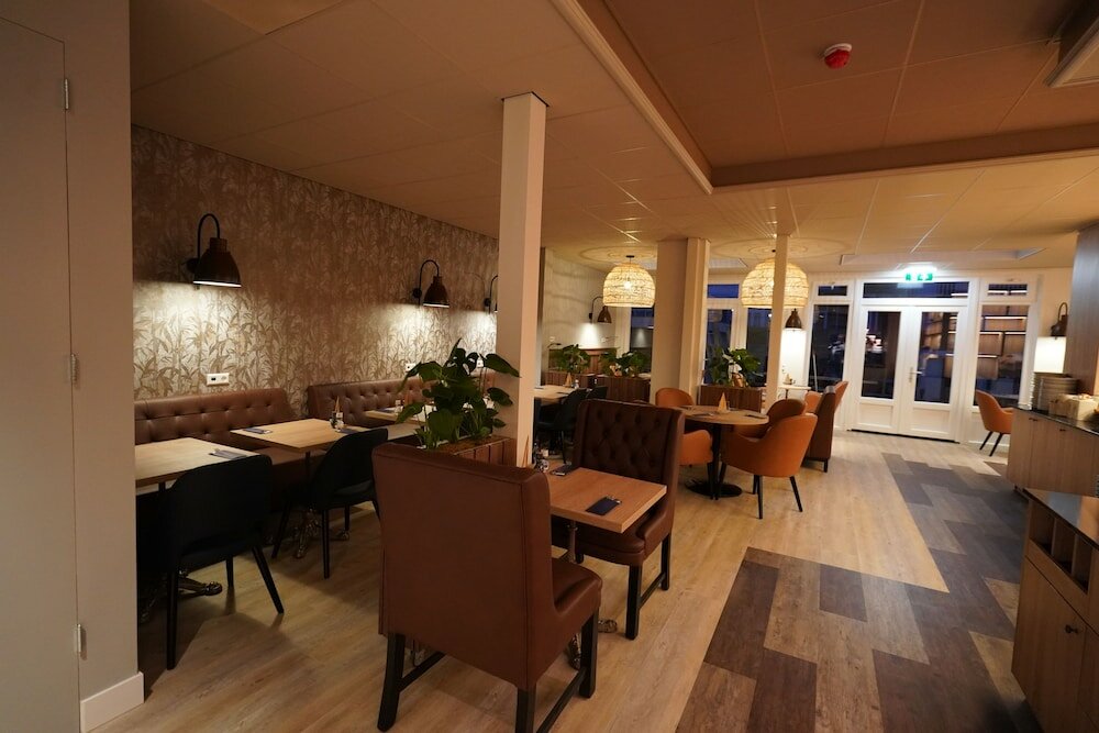 Фото Fletcher Beachhotel Scheveningen