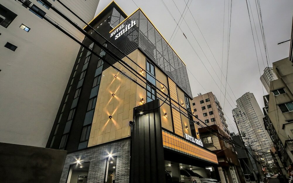 Фото Busan Daeyeondong Z