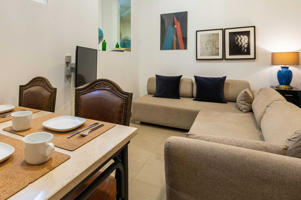 Фото Bright Tower Bridge Nest