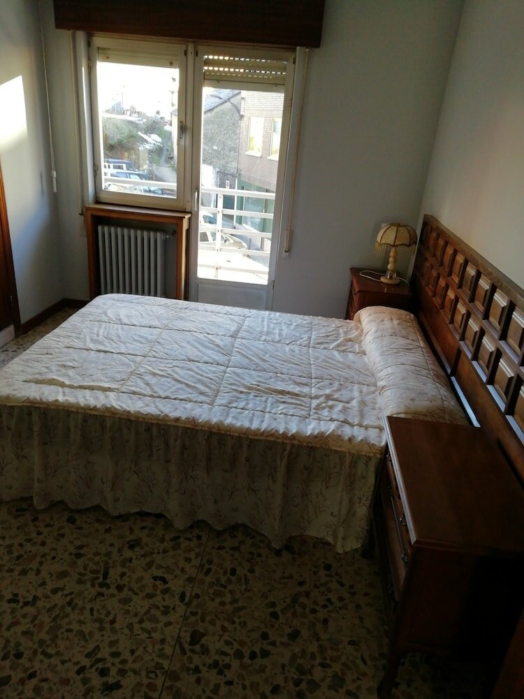 Фото Hostal La Estrada Restaurante