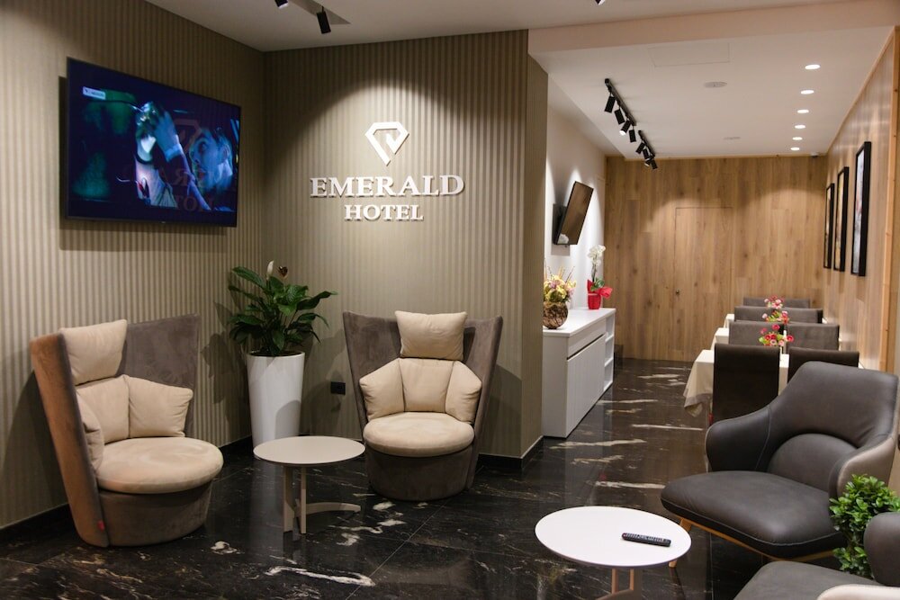 Фото Emerald Boutique Hotel