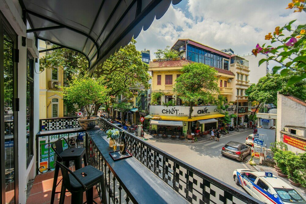 Фото Tunger Grand Hotel