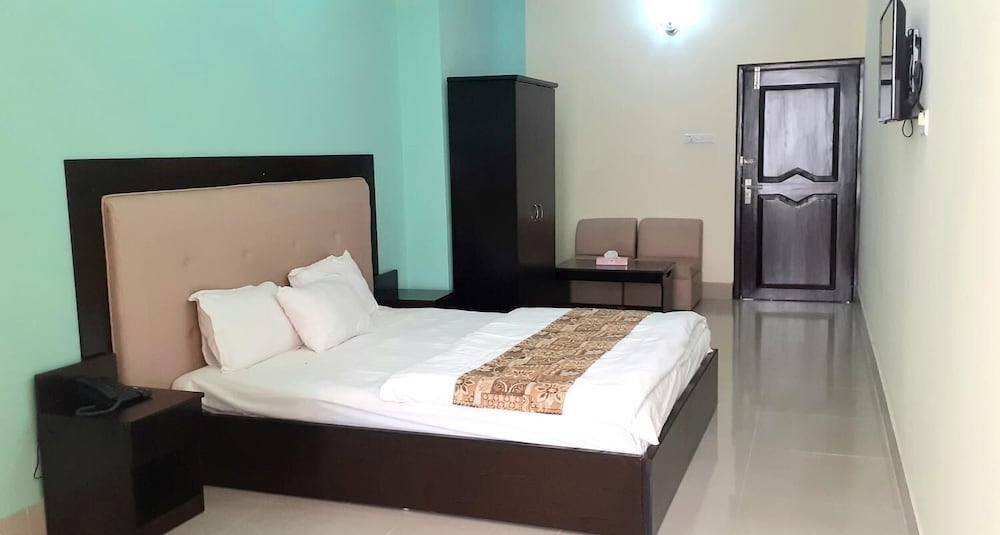 Фото Hotel Grand Surma