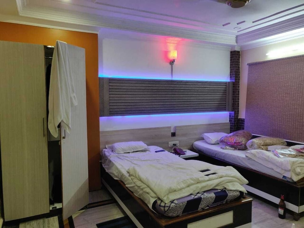 Фото Hotel Somraj Regency