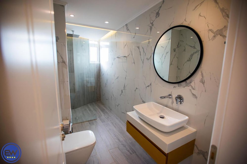 Фото Blue Water Hotel