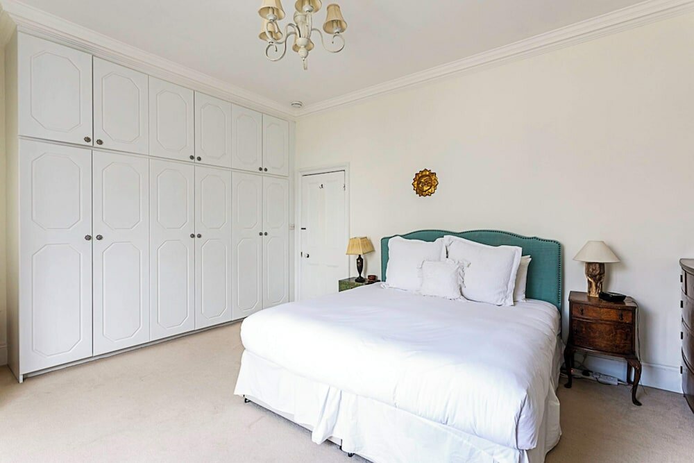 Фото Gorgeous Brixton Garden House