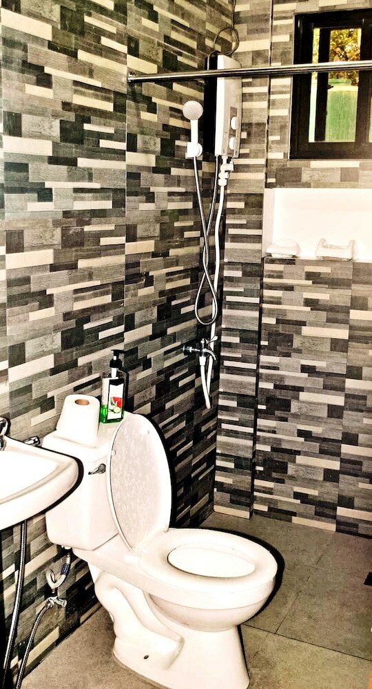 Фото Loria Hotel Tagaytay