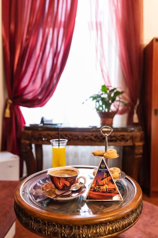 Фото Charlino Plaza