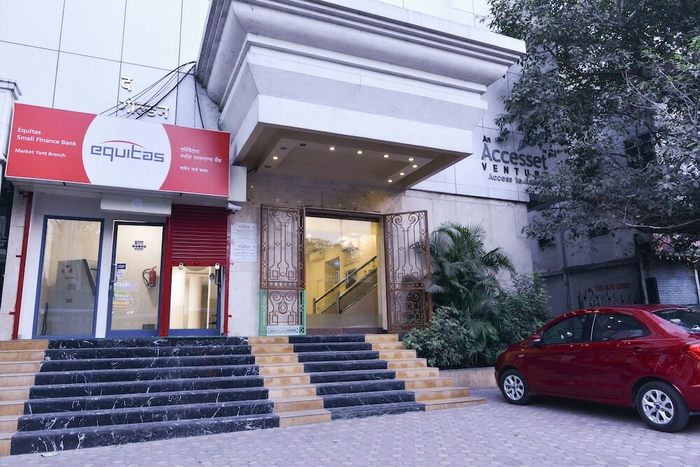 Фото Hotel Mint Salisbury Park