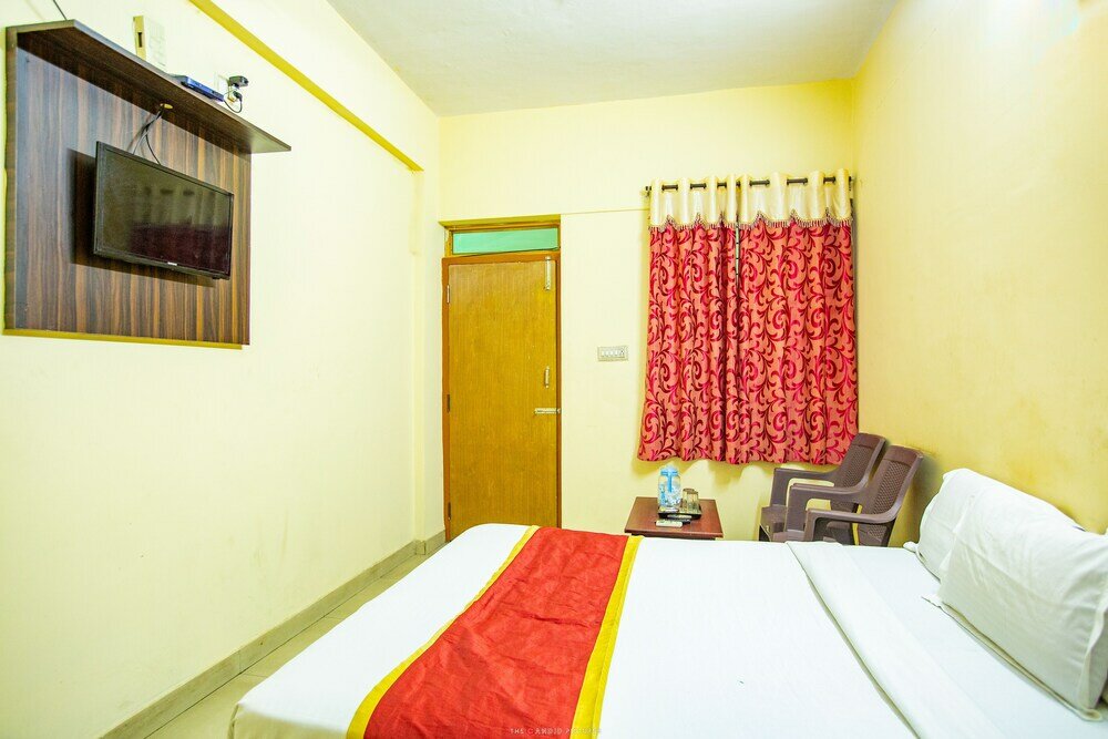 Фото Ashish Residency