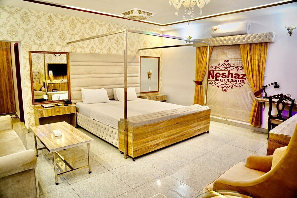 Фото Neshaz Hotel & Suites