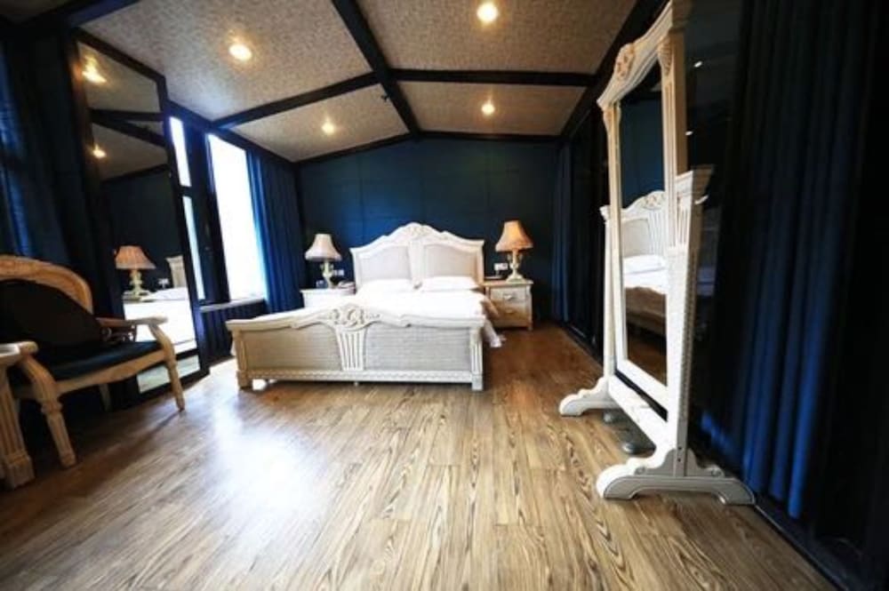 Фото Yema Silk Road Inn