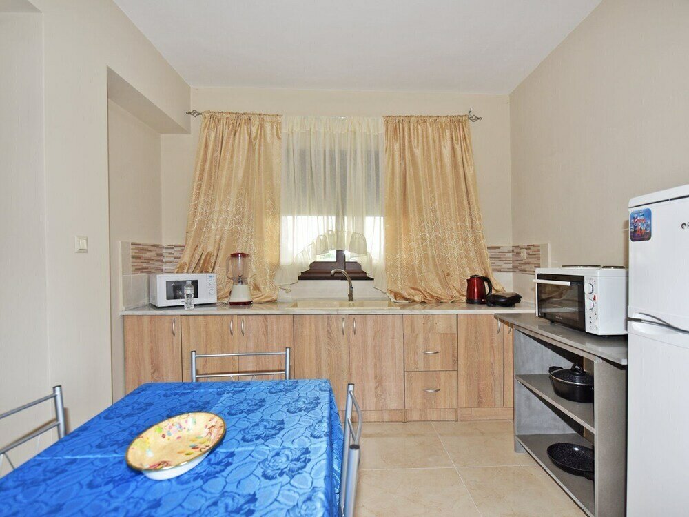 Фото Villa George