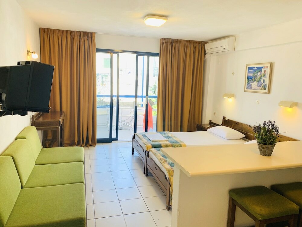 Фото Kassavetis Center - Hotel Studios & Apartments